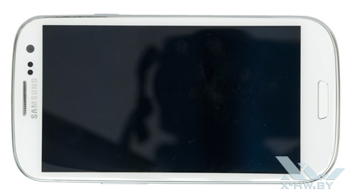 Samsung Galaxy S III. Вид сверху