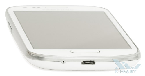 Нижний торец Samsung Galaxy S III mini