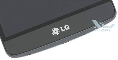Под экраном LG G3 Stylus только логотип