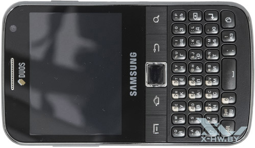 Samsung Galaxy Y Pro Duos. Вид сверху